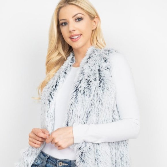 Styleline Jackets & Blazers - Styline Soft Cozy Faux Fur Pocket Vest One Size
